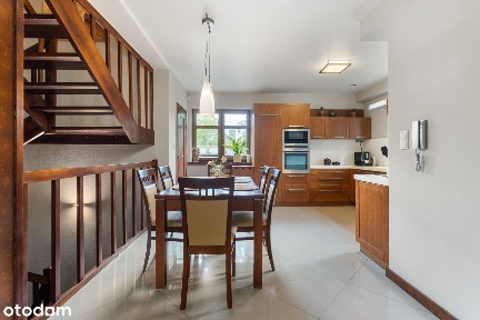 Wyjątkowy dom obok lasu i jezior! Wygodny dojazd do centrum miasta