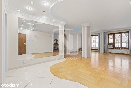 ul. Grzybowska, Śródmieście Północne, Śródmieście, Warszawa, mazowieckie