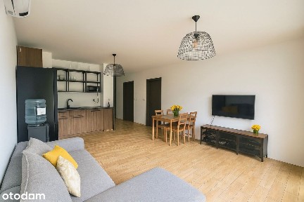 4 pokoje | wykończone| 2 ogródki| 2 m.parkingowe| metro | BEZ PROWIZJI