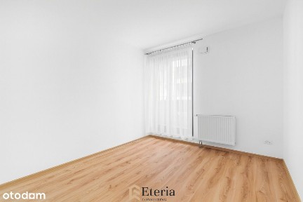 Jak nowe - P.Skaryszewski - vis-à-vis SWPS - METRO