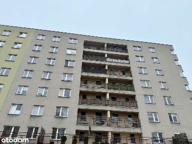 Dwupokojowe mieszkanie z balkonem i miejscem parkingowym.