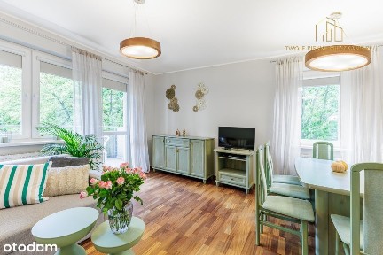 Mieszkanie 2-pok z widokiem na zielony dziedziniec | miejsce post!