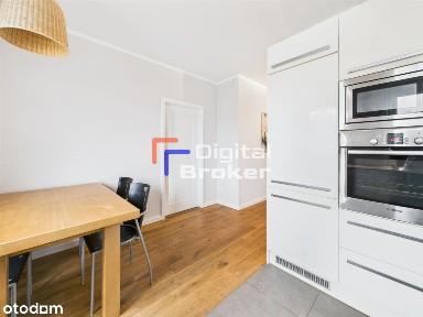 2 miejsca w garażu duży balkon ciche winda