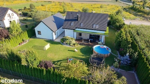 Dom wolnostojący + lokal gospodarczy/ Suchy Dwór