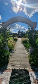 Wilkszyn,gm.Miękinia, ekskluzywna rezydencja z pięknym ogrodem