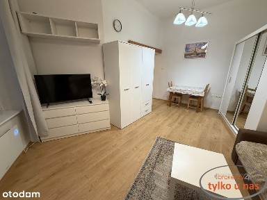 Kawalerka w sercu Jeżyc - R.Strzałkowskiego