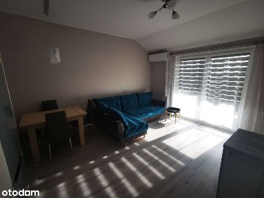 2 pokojowe mieszkanie +podwójny garaż+klimatyzacja