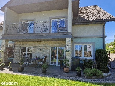 Zawodzie oszczędny dom z instalacją solarną do wynajęcia