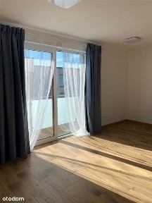 Dwupokojowe mieszkanie z garderobą i balkonem