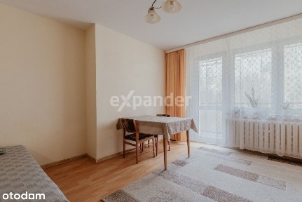 Dwustronne mieszkanie na Różanej.