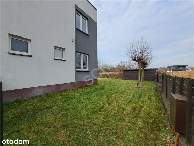 Dom w dobrej lokalizacji Wiązowny.