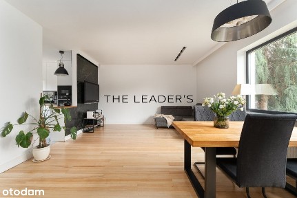 Rodzinny dom po remoncie | Ogródek, garaż, metro