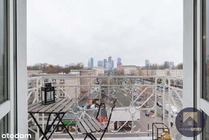 2 pokoje po remoncie z pięknym widokiem, metro