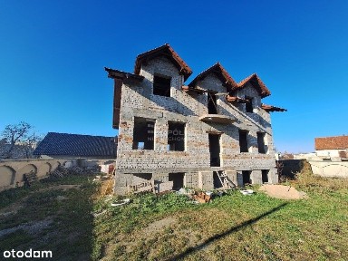 Dom w stanie surowym- Gniewomierz