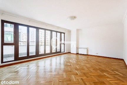 Plac Grzybowski I Funkcja Biurowa