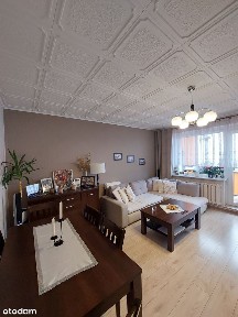 Os. Sobieskiego 3 pokojowe w bardzo dobrym stanie, godne polecenia