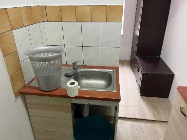 1 pokój+kuchnia, 32 m2 parter, Śródmieście - 15 tys. zł