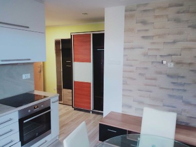 wynajmę mieszkanie 2-pokojowe