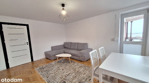 Wynajem/2 pokoje/duży balkon/Strefa/Radomsko