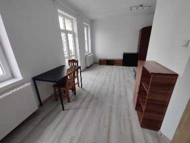 Kawalerka 30m2 do wynajęcia w Centrum Wołomina