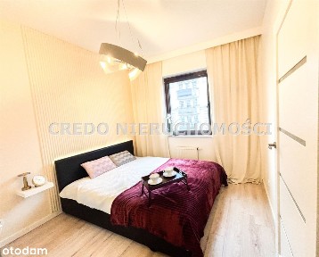 Trzy Pokoje, Miejsce Postojowe, Loggia