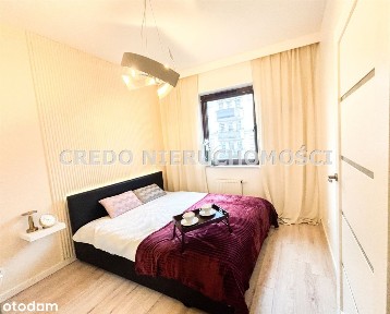 Trzy Pokoje, Miejsce Postojowe, Loggia