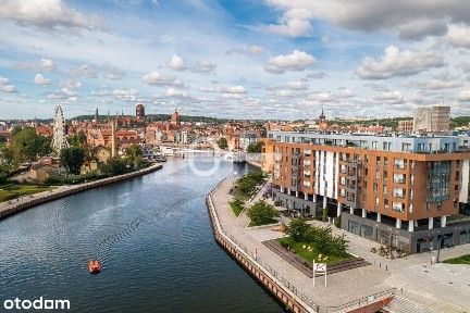 Apartament z widokiem na rzekę Motława