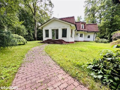 Piękny dom w sercu Anina z dużą działką