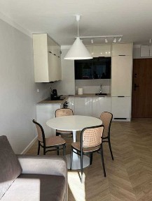 Do wynajęcia mieszkanie 2-pokojowe 40m2 z ogródkiem Cynamonowa Vita