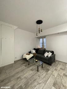 Dwupokojowe mieszkanie z klimatem - taras, parking, antresola, kominek