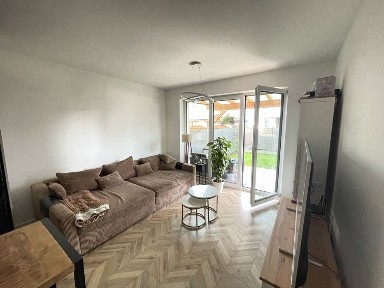 3-pokojowe mieszkanie z ogrodem i miejscem postojowym