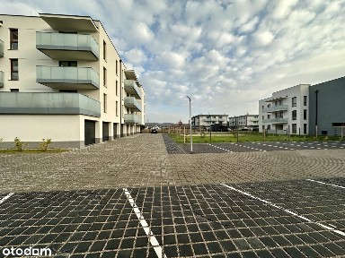 Komfortowe i umeblowane mieszkanie na parterze z prywantym ogrodem-MP