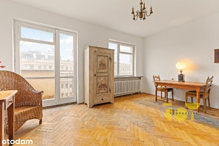 Kawalerka w samym sercu Warszawy