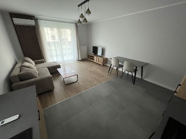 LIPA PIOTROWSKA -ul.Melisowa, 3-pokl mieszkanie, pierwszy najem, klima