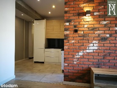 Jasne ładne mieszkanie, w bloku z windą