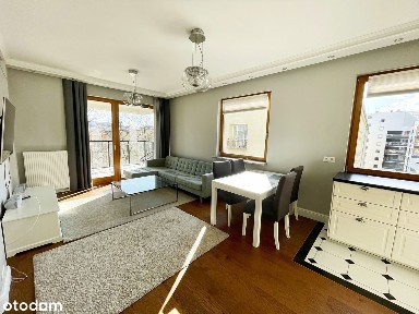 Wola - 87 m2 - 4 pokoje - 2 łazienki - Metro R.Daszyńskiego - Garaż