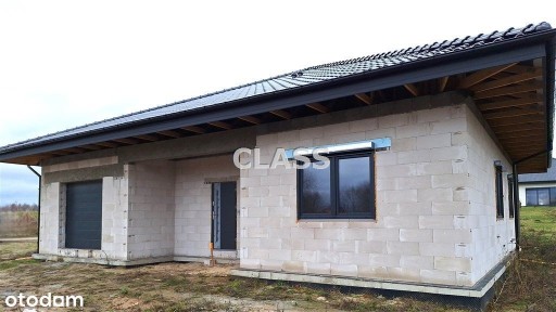 Dom parterowy, wygoda, cisza, las.