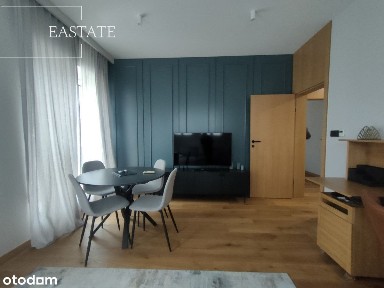 Przytulne mieszkanie, taras, obok molo