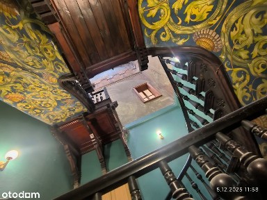 apartament przy Rynku Głównym - po remoncie - bezpośrednio 5 pokoi