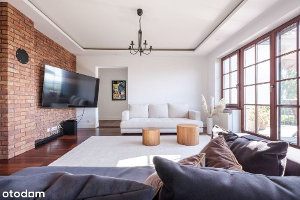 Komfortowy, świeżo po remoncie dom w Lniskach!