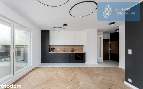 Gotowe z garderobą w promocji.W sobotę prezentacja