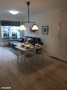 Słoneczny 2-pokojowy apartament z pryw. miejscem parkingowym