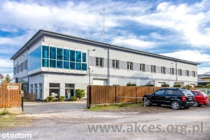 Zielonka, budynek produkcyjno-biurowy.