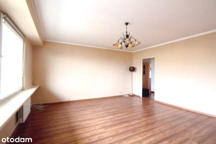 Przestronne 3-pokojowe mieszkanie z balkonem