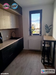 10 min spacerem do tramwaju! 2 pokoje + kuchnia