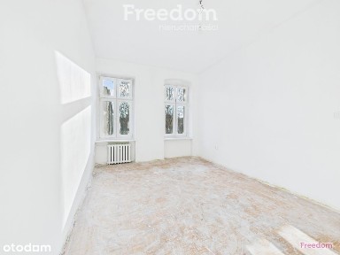 Kawalerka, do remontu, blisko rynku,31,6m2 centrum