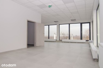Pow. Magazynowa 250m2 plus biura 100m2!
