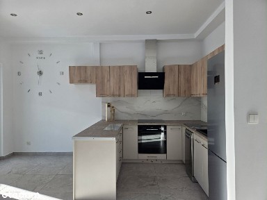 Nowy blok, 1 piętro, prywatne miejsce parkingowe