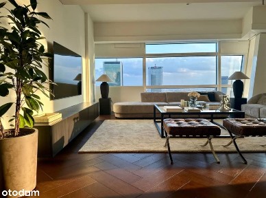 4pokojowe mieszkanie w Złota 44 na 28 piętrze 153 m2