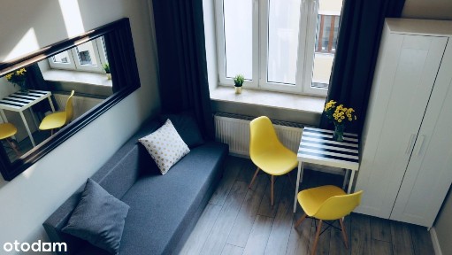 Kawalerka z antresolą przy Manufakturze